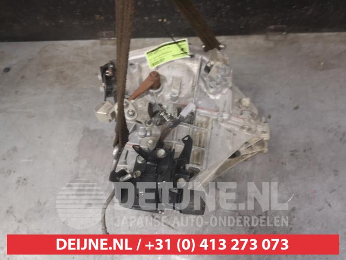 Toyota Yaris Versnellingsbak O679302