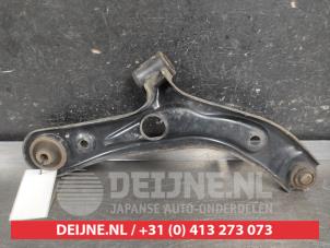 Suzuki Swift Draagarm onder links-voor O679354 foto 2