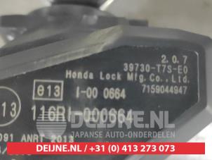 Honda Jazz Ignition lock + key O679386 photo 3