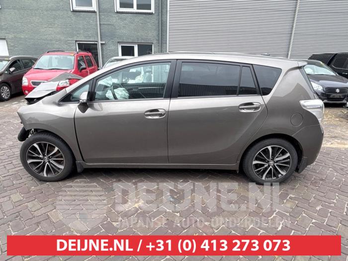 Toyota Verso Türscheibe 4-türig links vorne O679508