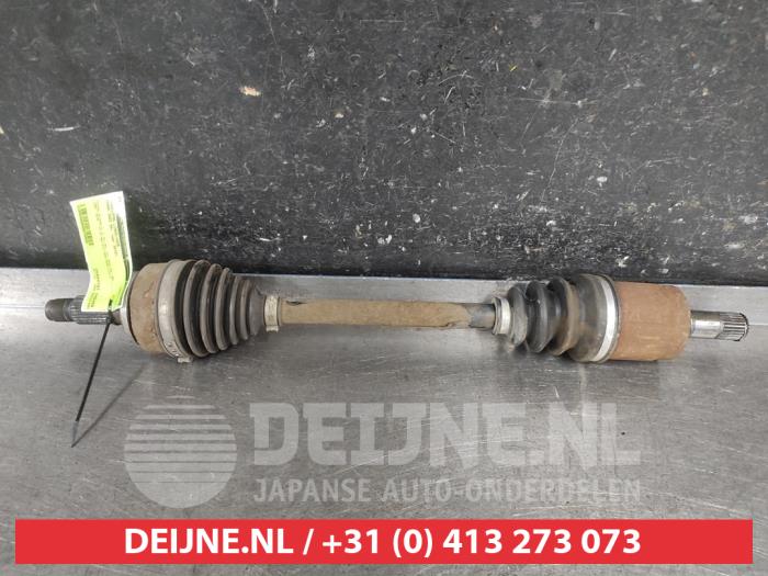 Gebruikte Steekas links-voor Honda Jazz (GE6/GE8/GG/GP) 1.3 VTEC 16V Hybrid Prijs € 50,00 Margeregeling aangeboden door V.Deijne Jap.Auto-onderdelen BV