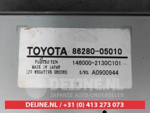 Toyota Avensis Radio amplifier O679632 photo 3