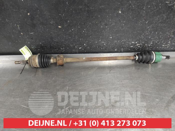 Suzuki Swift Aandrijfas rechts-voor O679737