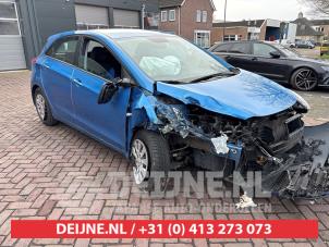 Hyundai I30 Front door 4-door, right O679903 photo 2