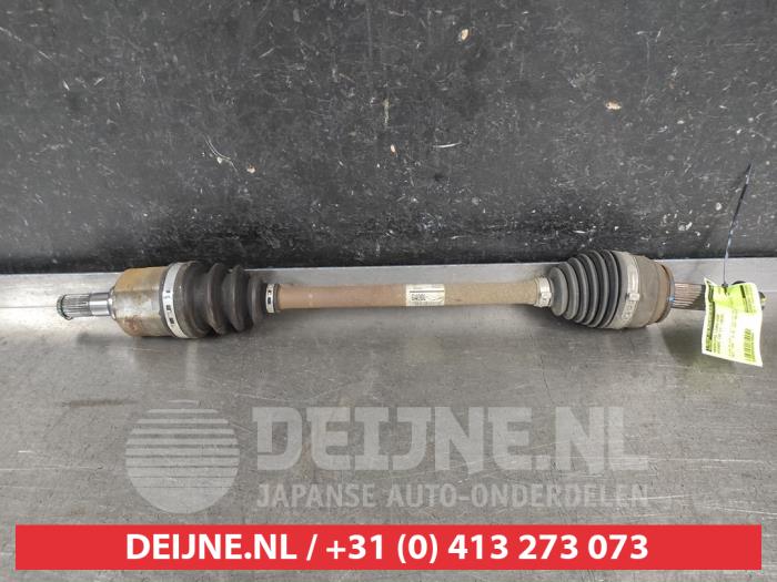 Hyundai I30 Aandrijfas links-voor O679984