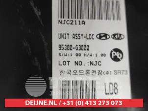 Hyundai I30 DC/CD converter O679990 photo 2