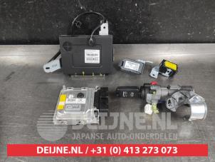 Hyundai I30 Ignition lock + key O680095 photo 2
