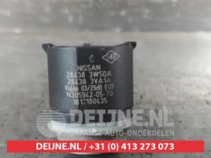Nissan Leaf PDC-Sensor O680144 foto 2