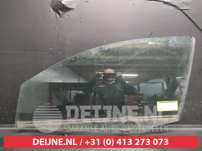 Nissan Qashqai Portierruit 4Deurs links-voor O680161