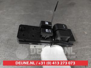 Gebruikte Combischakelaar ramen Suzuki Swift (ZA/ZC/ZD1/2/3/9) 1.3 VVT 16V Prijs € 35,00 Margeregeling aangeboden door V.Deijne Jap.Auto-onderdelen BV