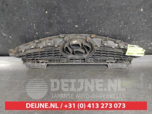 Hyundai IX20 Grille O680265 photo 2