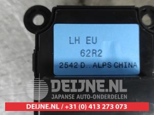 Suzuki Ignis Multi-functional window switch O680278 photo 2
