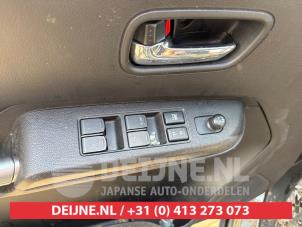Suzuki Ignis Multi-functional window switch O680278 photo 3