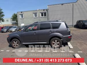 Mitsubishi Outlander Tür 4-türig links hinten O680375 foto 3