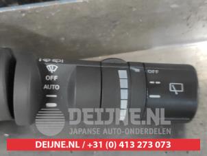 Nissan Qashqai Ruitenwis Schakelaar O680440 foto 2