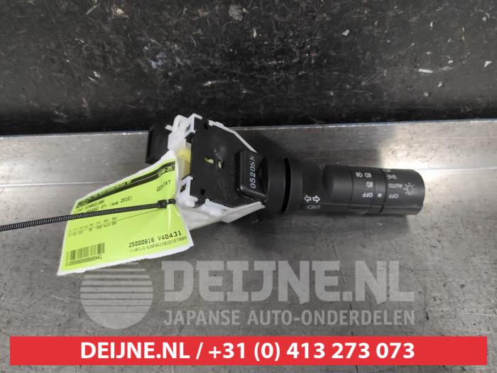 Nissan Qashqai Licht Schakelaar O680441