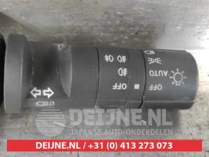 Nissan Qashqai Licht Schakelaar O680441 foto 2
