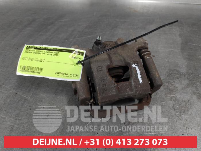 Nissan Qashqai Remklauw (Tang) links-achter O680450