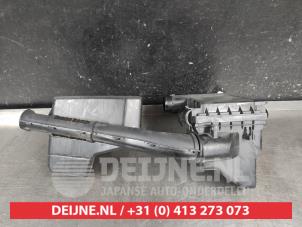 Gebruikte Luchtfilterhuis Toyota Prius Plus (ZVW4) 1.8 Hybrid 16V Prijs € 50,00 Margeregeling aangeboden door V.Deijne Jap.Auto-onderdelen BV