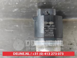 Kia Optima PDC Sensor O680532 photo 2