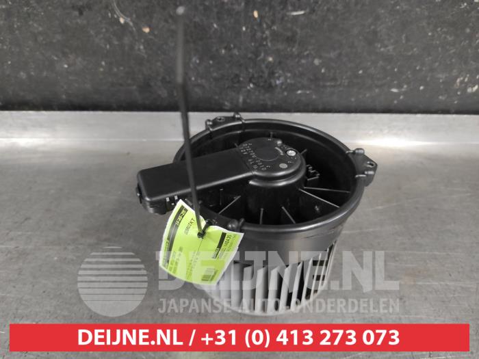 Daihatsu Cuore Kachel Ventilatiemotor O680918