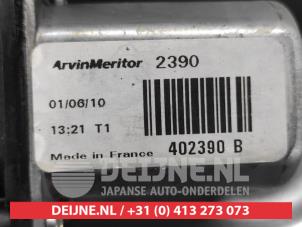 Hyundai IX35 Window mechanism 4-door, front right O681116 photo 3