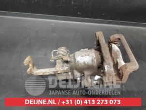 Mazda MX-5 Bremszange rechts hinten O681129 foto 2