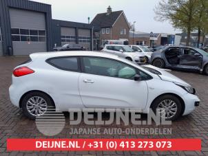 Kia Pro Ceed Fenster 2-türig rechts hinten O681283 foto 2