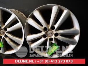 Hyundai IX35 Set of wheels O681330 photo 3