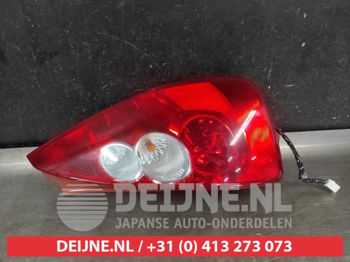 Mazda 5 Achterlicht rechts O681362
