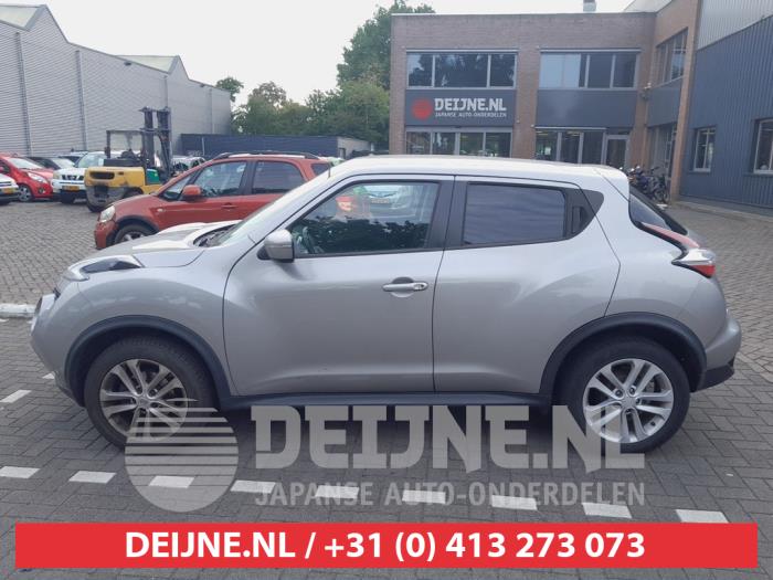 Nissan Juke Portierruit 4Deurs links-voor O681394