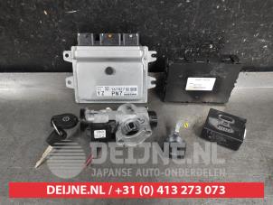 Nissan Micra Steuergerät Motormanagement O681433 foto 3
