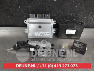 Nissan Micra Slotenset Cilinder (compleet) O681435 foto 2