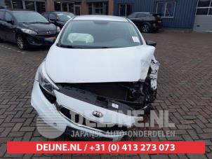 Kia Pro Ceed Voorruit O681441 foto 2