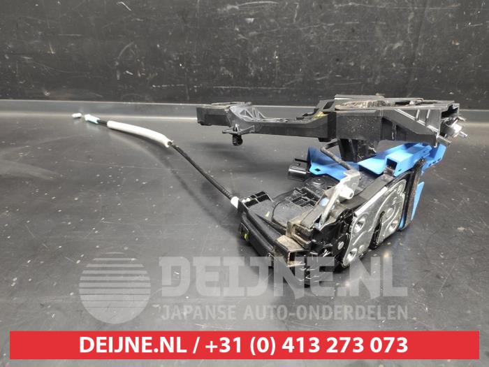 Hyundai Tucson Deurslot Mechaniek 4Deurs links-voor O681455