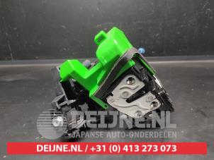 Hyundai Tucson Türschlossmechanik 4-türig links hinten O681459 foto 2