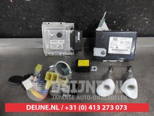 Kia Pro Ceed Engine management computer O681510 photo 3