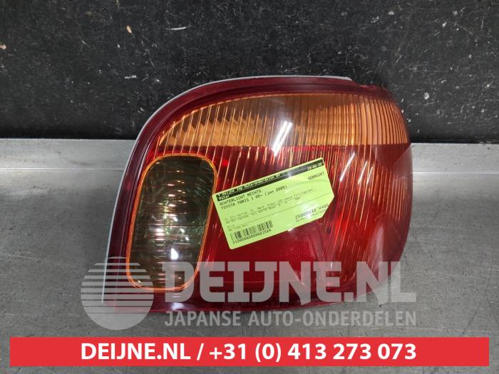 Toyota Yaris Achterlicht rechts O681524
