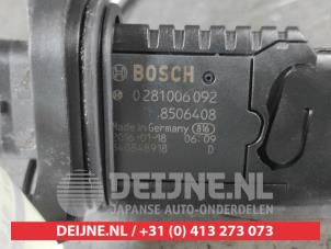 Toyota Auris Luftmengenmesser O681617 foto 2