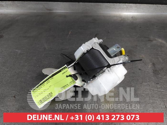 Toyota Auris Veiligheidsgordel links-voor O681644