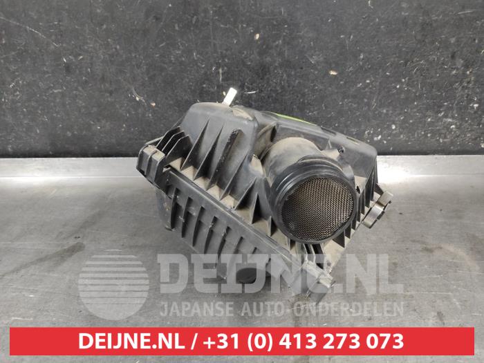 Toyota Auris Luchtfilterhuis O681662