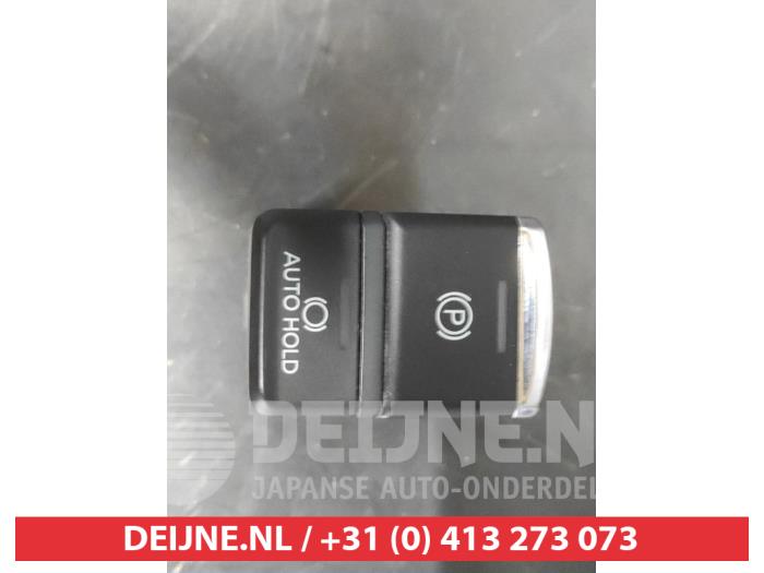 Mitsubishi Eclipse Cross Handrem schakelaar O681670