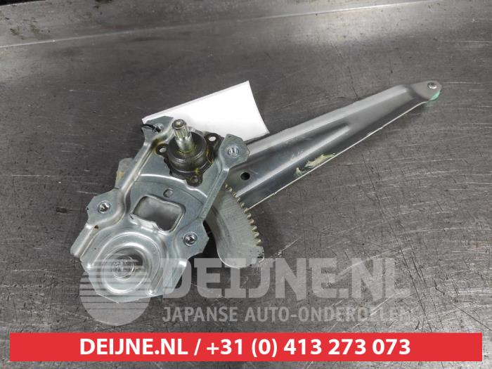 Suzuki Swift Ruitmechaniek 4Deurs links-achter O681729