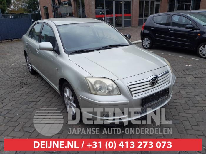 Toyota Avensis Motorhaube O681930