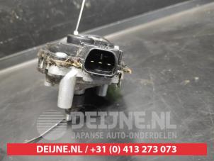 Suzuki SX-4 Scheibenwischermotor vorne O682060 foto 3