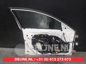 Mazda 6 Portier 4Deurs links-voor O682145 foto 2