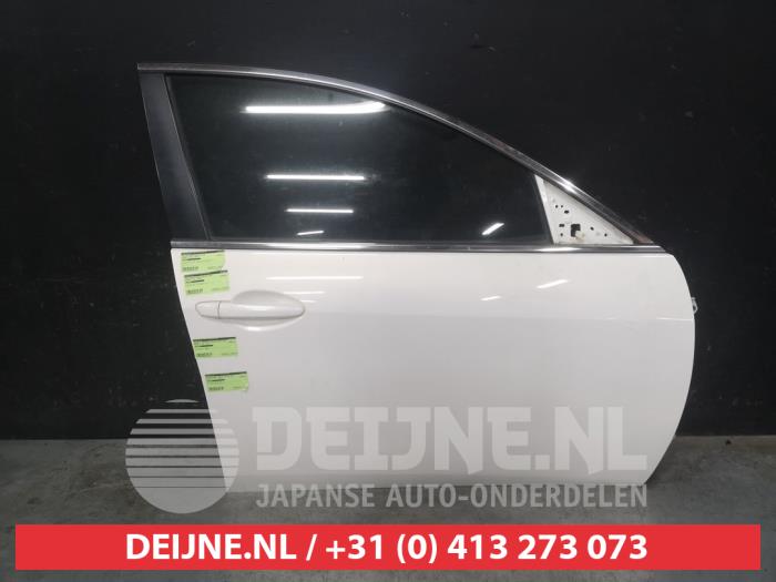 Mazda 6 Tür 4-türig rechts vorne O682167
