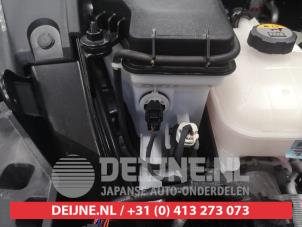 Kia EV6 Scheibensprühertank vorne O682182 foto 2