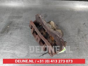 Mitsubishi Outlander Remklauw (Tang) links-voor O682300 foto 2