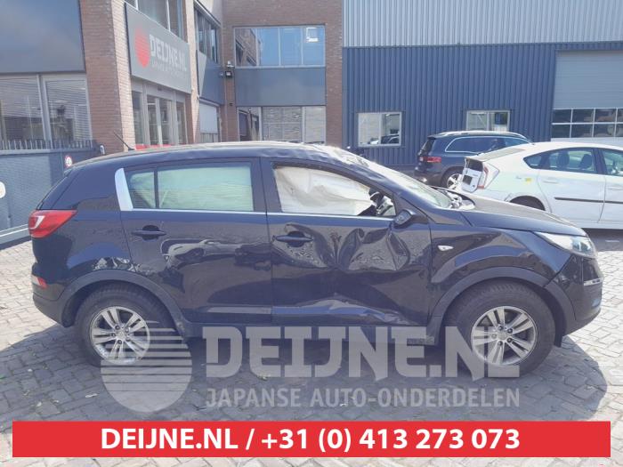 Kia Sportage Tür 4-türig rechts hinten O682400